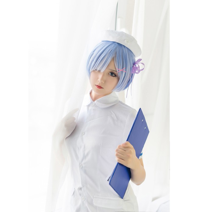 【zoty中欧体育全站官网】霍思燕生子大出血:哪有什么岁月静好,都是母亲护你负重前行(图2) 中欧体育官网下载